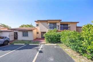 3809 SW 82nd Ave Unit V21, Miami, FL 33155