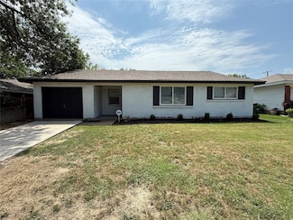 822 Curtis Dr, Garland, TX 75040