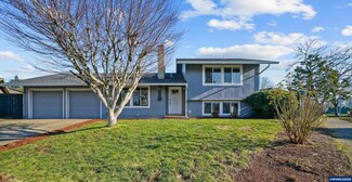 6934 8th Ct NE, Keizer, OR 97303