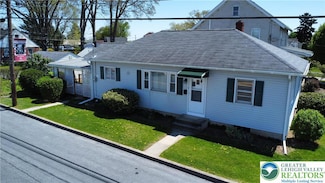 1097 7th St, Catasauqua, PA 18032