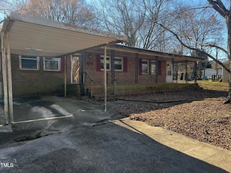 922 N White St, Wake Forest, NC 27587