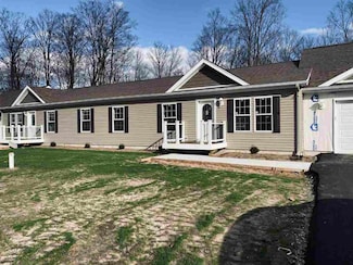3895 Leslie Ln Unit 16, Petoskey, MI 49770