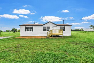 12140 Buttercup Ln, Justin, TX 76247