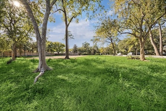 12003 Tall Oaks St, Houston, TX 77024