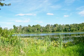 7482 S Caldwell Lake Dr, Claypool, IN 46510