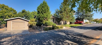 20738 Livengood Way Unit 67, Bend, OR 97701