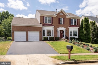13902 Leeton Cir, Chantilly, VA 20151