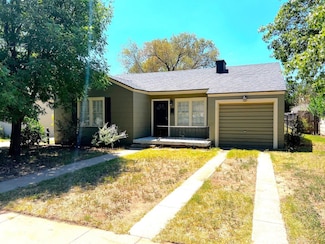 2409 25th St, Lubbock, TX 79411