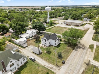 1346 G St, Pawnee City, NE 68420