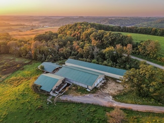 29000 Monarch Ave, Kendall, WI 54638