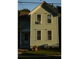 87 Gregory St, Rochester, NY 14620