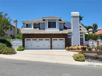 26551 Laurel Crest Dr, Laguna Hills, CA 92653