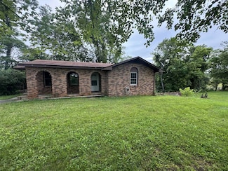 6190 Wisdom Dock Rd, Albany, KY 42602