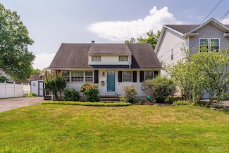 108 W Edward St, Iselin, NJ 08830