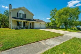 33 Three Pence Ln, Charleston, SC 29414