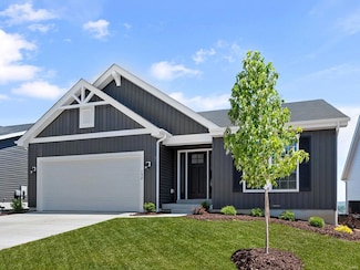 1516 Winding Meadows Dr, Fenton, MO 63026