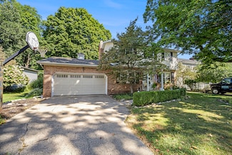 729 E Prospect St, Marshall, MI 49068