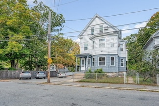 16 Epping St Unit 3, Lowell, MA 01852