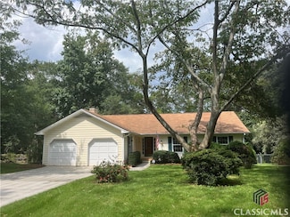 202 Tawnyberry Dr, Athens, GA 30606