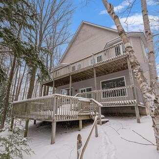 9775 Grim Cir, Cheboygan, MI 49721