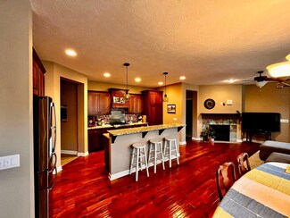 18101 62nd Place N, Maple Grove, MN 55311