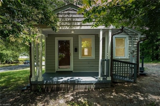 306 Winston St, Greensboro, NC 27401