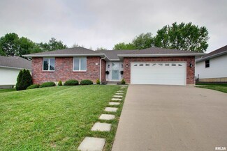 634 Meadow Lark Dr, Quincy, IL 62305