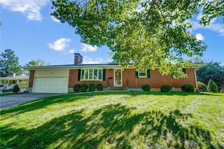 4107 Middlebrook Dr, Beavercreek, OH 45440