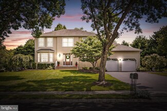 35 Jared Dr, Trenton, NJ 08691