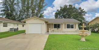 9203 NW 83rd St, Tamarac, FL 33321