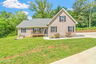 6367 Nine Mile Rd, Maryville, TN 37801