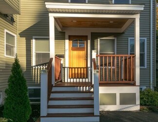 17 Burnside St Unit 2, Medford, MA 02155