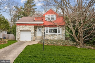 211 N Vineyard Blvd, Collingswood, NJ 08108