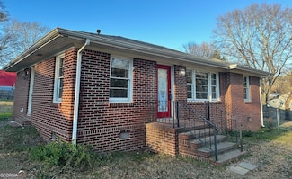 252 E 5th Ave, Winder, GA 30680