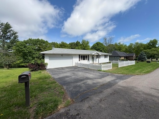 43 Northwoods Dr, Kimberling City, MO 65686