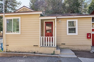 618 Wildrose Ln, Crestline, CA 92325