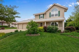 W209N16580 Galloway Ct, Jackson, WI 53037
