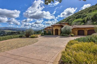 80 Robley Rd, Salinas, CA 93908
