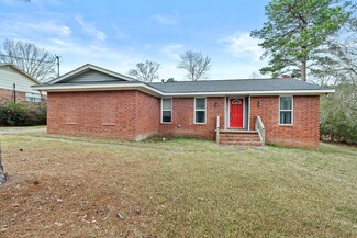 609 Cox Ave, Hattiesburg, MS 39402