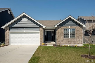 929 Little Fieldstone Ct, Wentzville, MO 63385