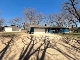 5260 111th Ave NE, Spicer, MN 56288