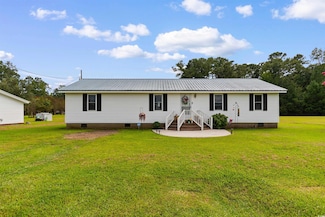 299 Williams Hill Rd, Hemingway, SC 29554