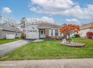 13 Sequoia Ct, Barnegat, NJ 08005