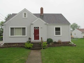 2425 Rochester Place, Northwood, OH 43619