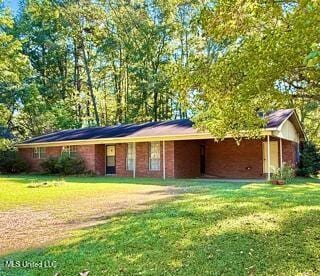 1029 Loom St, Wesson, MS 39191