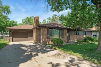 6220 7th St NE, Minneapolis, MN 55432