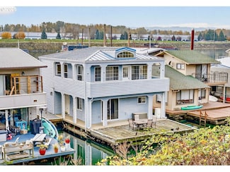 1915 N Jantzen Ave, Portland, OR 97217