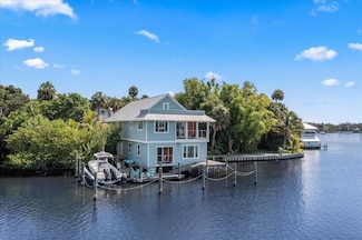 1072 Hyde Park Ln, Melbourne, FL 32935