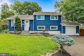 420 W 3rd Ave, Runnemede, NJ 08078