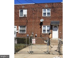 910 N 21st St, Camden, NJ 08105